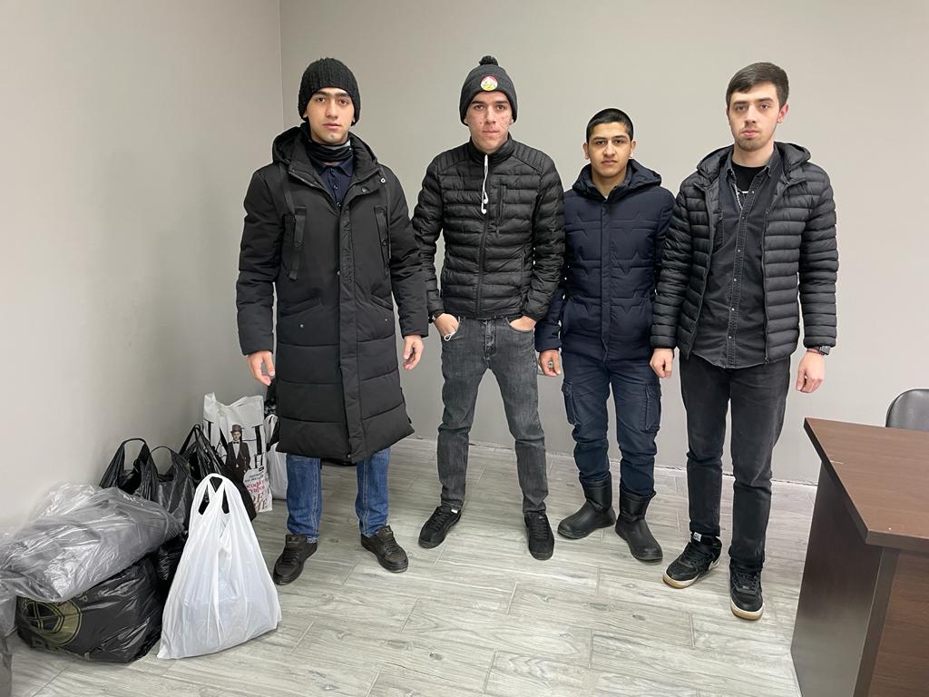 Мы с вами! Мы за мир! Мы за Россию