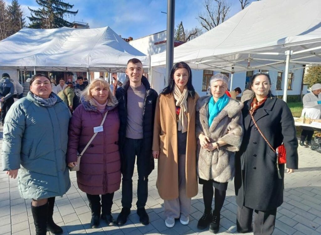 Новогодняя ярмарка
